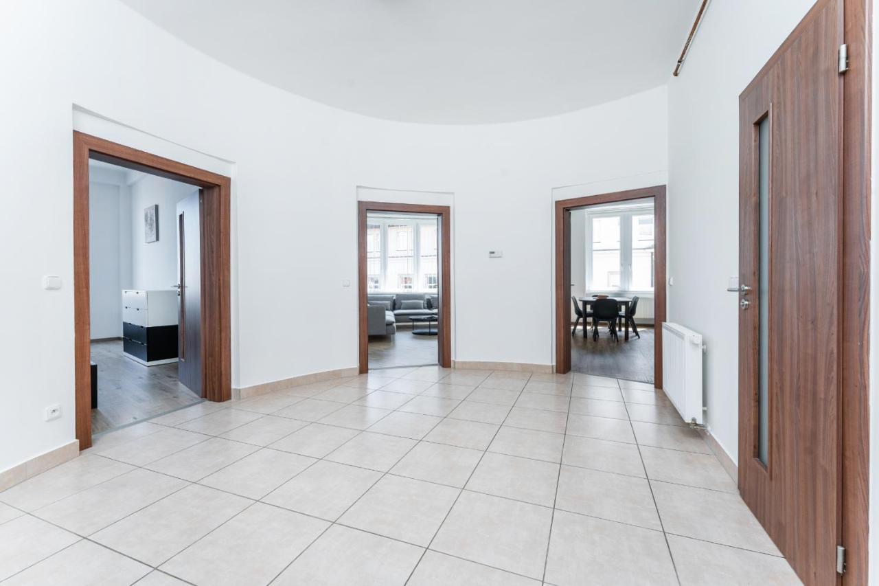 Apartman Riegrovo Namesti Poděbrady Esterno foto